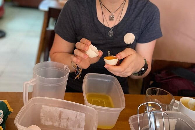 1 hour Egg Coffee Cooking Class with Snack and Local Instructor - A one-hour format that keeps the pace moving
