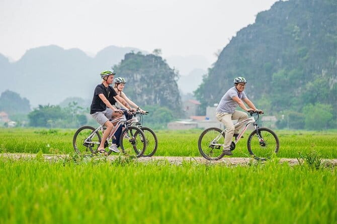 10-Day Vietnam Itinerary | Discover Vietnam’s top attractions - Day 1: Hanoi introductions and a moving city view