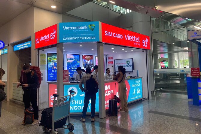 10 Days Unlimited 4G/5G Data Vietnam eSIM and Physical Card - The people at the counter make the difference