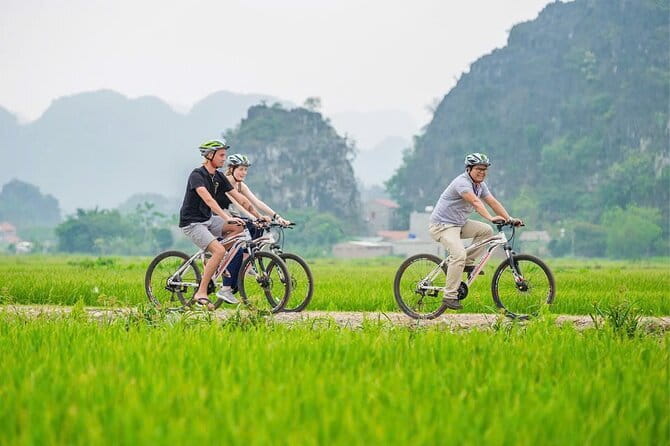 11-Day Itinerary through Vietnam: From North to South | Top 1 - Day 1: A straightforward arrival in Hanoi