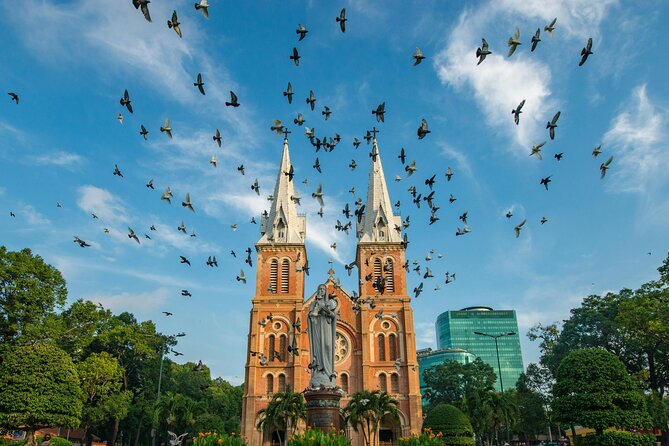 12 Days Vietnam Tour Package - Ba Na Hills and the Golden Bridge change the mood