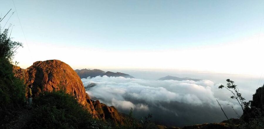 2-Day Fansipan Mountain Trek - Indochina's Highest Peak - Food, water, and what to carry
