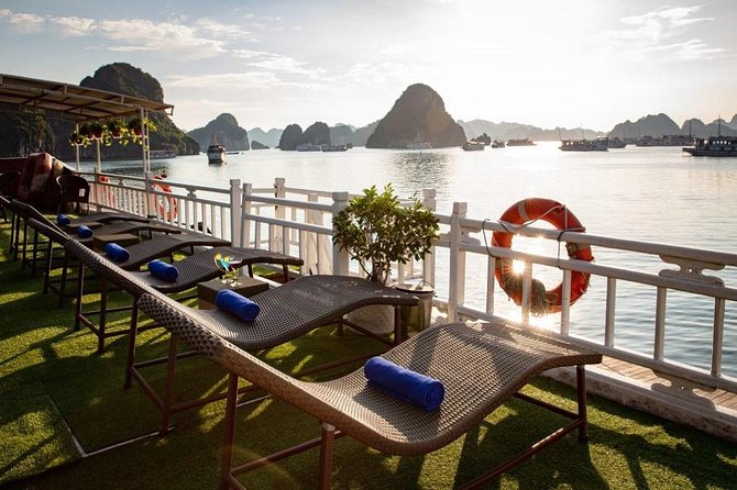 2-day Ha Long Bay Cruise included Transfer, Kayking and Swimming - Leaving Hanoi at 8:00 am