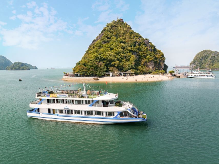 2-Day Ha Noi - Ninh Binh - Ha Long Bay Highlights Tour - Day one: Hoa Lu and Vietnam’s first capital