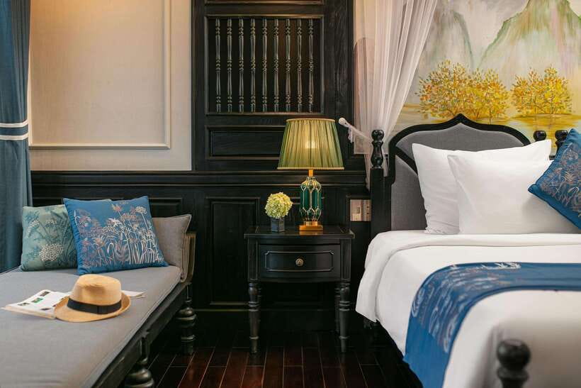 2-Day: Halong Lan Ha Bay 5 Stars Cruises w/Balcony & Bathtub - Sunset, cooking class, and an overnight anchorage