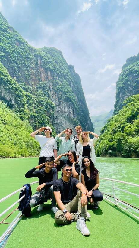 2-day Motorbike Ha Giang Loop Luxury Tour With Easy Rider - Food, comfort, and the small-group feel