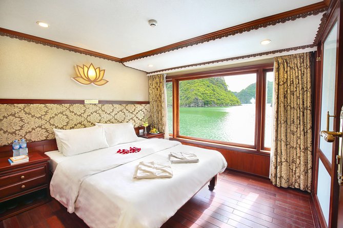 2-Day Oriental Sails Junk Cruise of Halong Bay - Sunset, cooking, and a busy evening onboard
