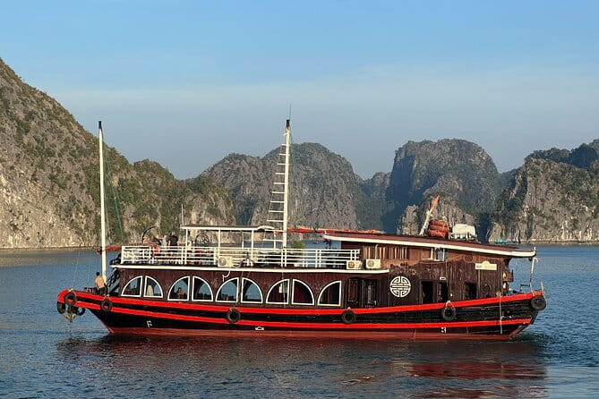 2 Days 1 Night Visit Lan Ha Bay - Classic 3 cabins cruise - A small boat makes Lan Ha Bay feel calmer