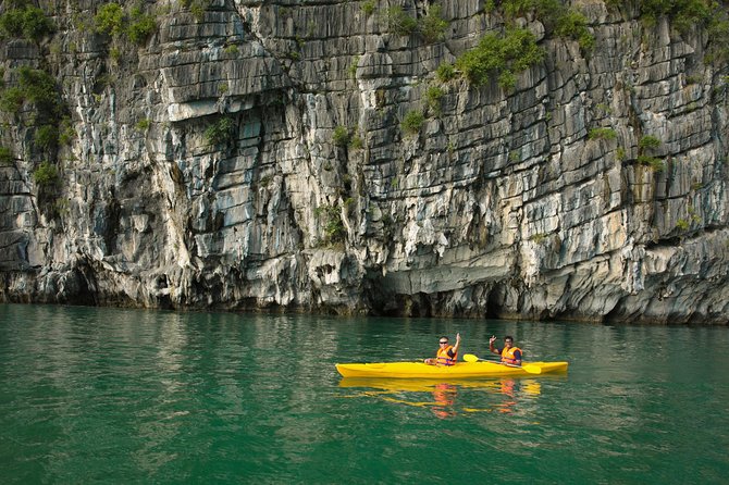 2 Days Halong Bay - Halong Sapphire Cruise - Evening on Board: Dinner, Happy Hour, and Squid Fishing