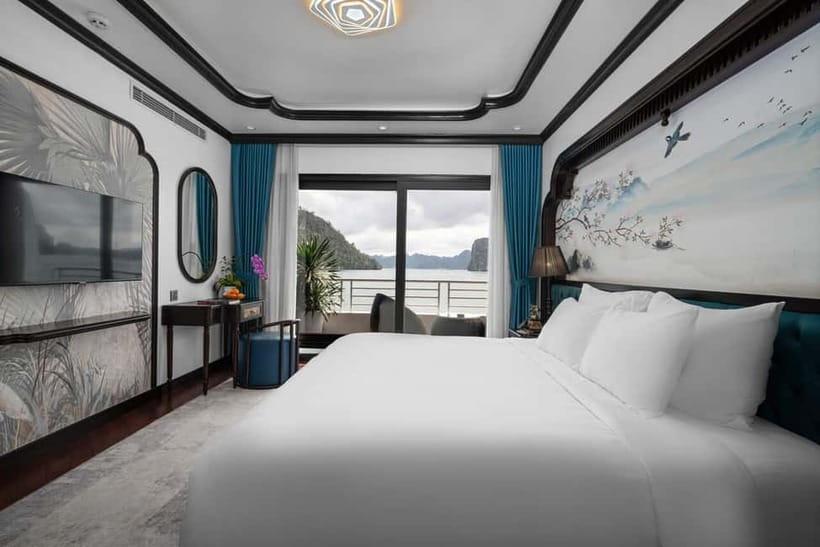 2D1N Halong Bay 6-Star Cruise: Fine Dining, Cave & Kayaking - Key points at a glance