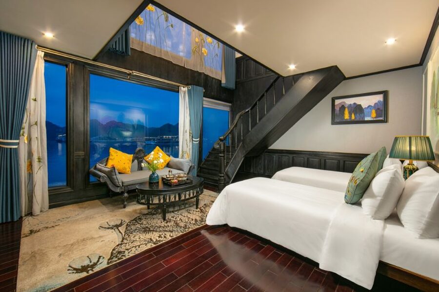 3-Day 2-Night Lan Ha Bay 5-Star Cruise - Food, drinks, and vegetarian choices