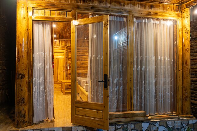 3-Days in Sapa with Overnight at 4 Star Hotel & Bungalow - Day two: Muong Hoa terraces and a night in Ta Van