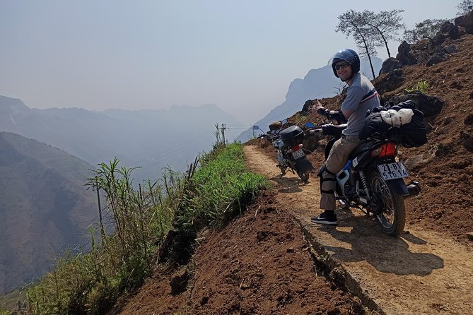 3D2N TOUR WITH EASYRIDERS 150cc (group 4-10Pax + private rooms) - Group size, private rooms, and the evening routine