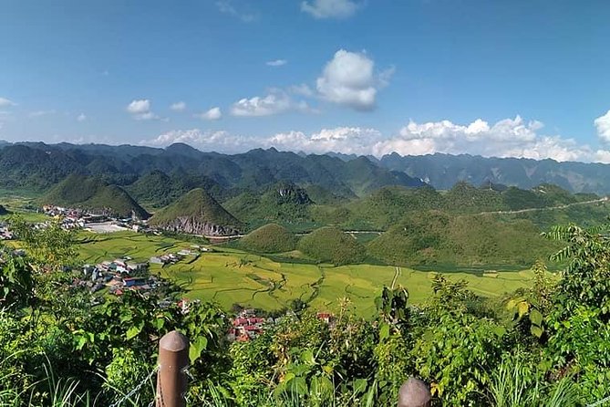 3D2N TOUR WITH EASYRIDERS 150cc (group 4-10Pax + private rooms) - The touristy side of an otherwise authentic route