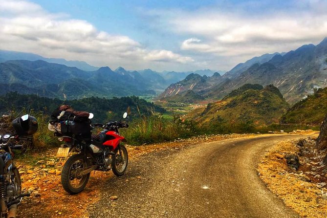 3D2N TOUR WITH EASYRIDERS 150cc (group 4-10Pax + private rooms) - Day one: Ha Giang City to Du Gia by way of the karst plateau