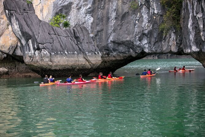 3Day Kayak & Trek to Ha Long Bay and Tamcoc (the 2nd day private) - Day two: sunrise, Cat Ba, and the long road to Tam Coc