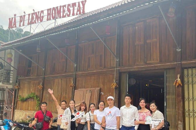 4-Day Ha Giang Loop Tour (small group with easy rider) - Day three: Lung Cu and the Hmong King Palace