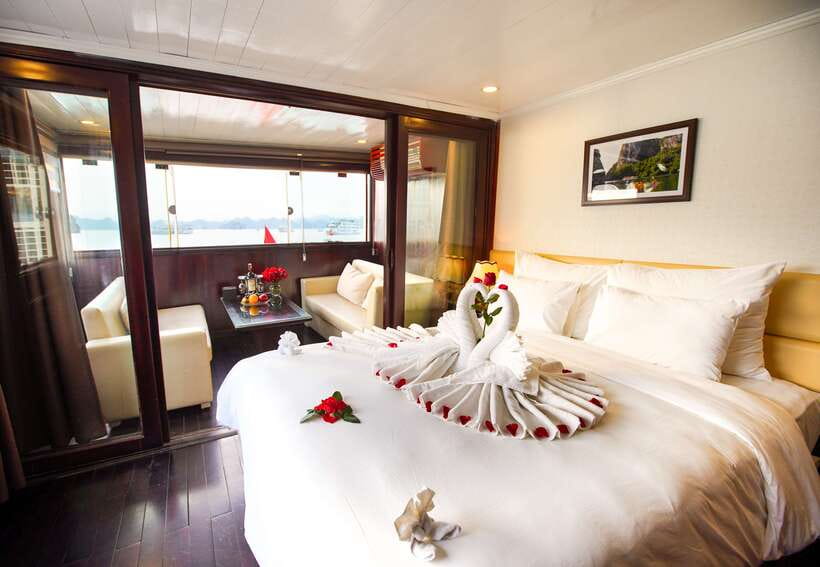 4-star Halong Paloma Cruise 2D1N Trip - Packing, cooking, and the return to Hanoi