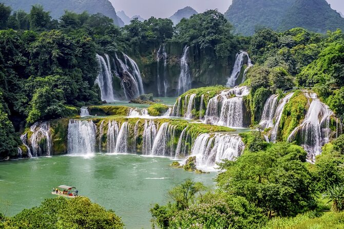 5 Day Ha Giang Loop and Cao Bang Discovery Tour - Day two: Hmong villages and Vietnam’s northern border
