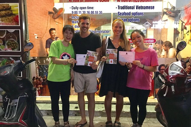 5 Traditional Dishes Hanoi Cooking Class with Market Trip - Key points to know