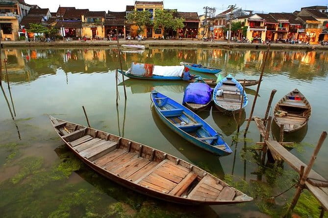 6-Day Central Vietnam Itinerary: Stunning Highlights for 2026-27 - Day 3: Hai Van Pass and the royal sights of Hue