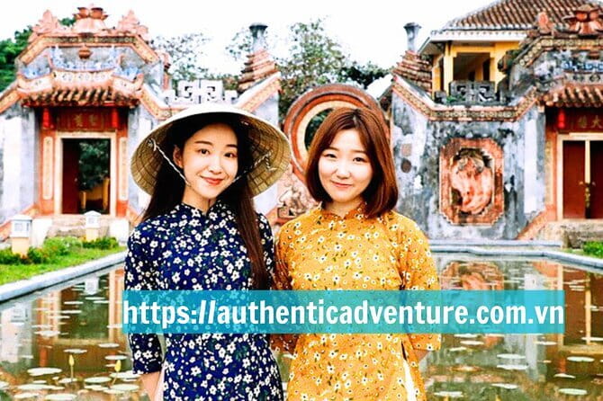8 days 360° Vietnam Adventure from Hanoi - Halong Bay turns sightseeing into an overnight cruise