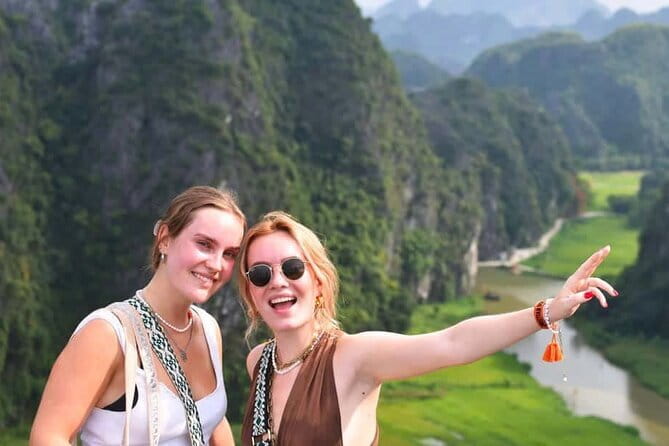 9-Day Vietnam Tour | Explore the North and Central | Top Packages - What $899 covers, and what it means for value
