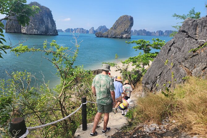 All-Inclusive 3 Day/2 Night Halong Luxury Cruise Meals, Cave, Kayaking, Swimming - Day one: Hanoi to the limestone islands