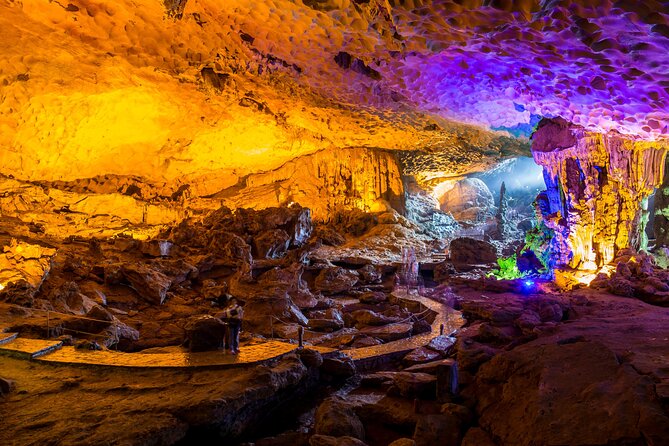 All Inclusive Cruise Tour at Halong Bay - Luon Cave by kayak or bamboo boat