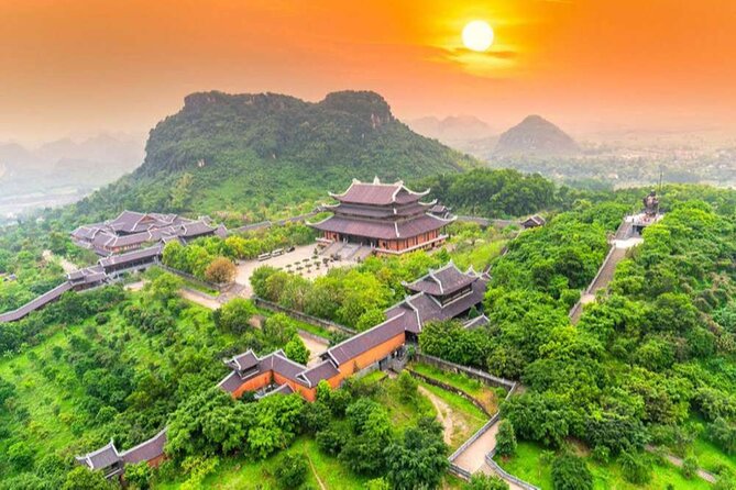All Inclusive Full Day - Ninh Binh Tour, Transfers, Meals, Ticket - Mua Cave and the climb for the view
