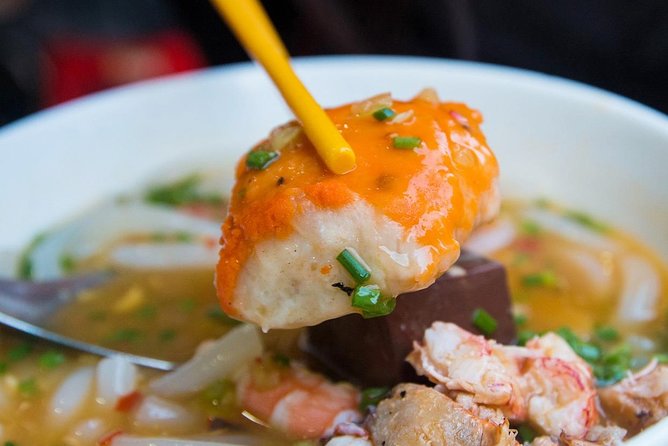 Award-winning Saigon Food Tour with GirlPower Drivers | KissTour - Why a scooter is the right way to see Saigon after dark