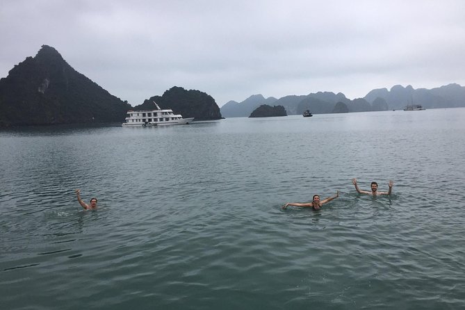 Bai Tu Long Bay Cruises Peaceful and Cozy Group Boat 2D1N - Lunch on the way to Thien Canh Son Cave