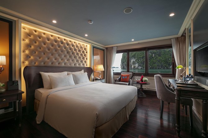 Bai Tu Long bay Luxury Cruise 2D/1N: Less touristy places, Kayaking, full meals - Day one: cruising from Halong Bay toward Bai Tu Long