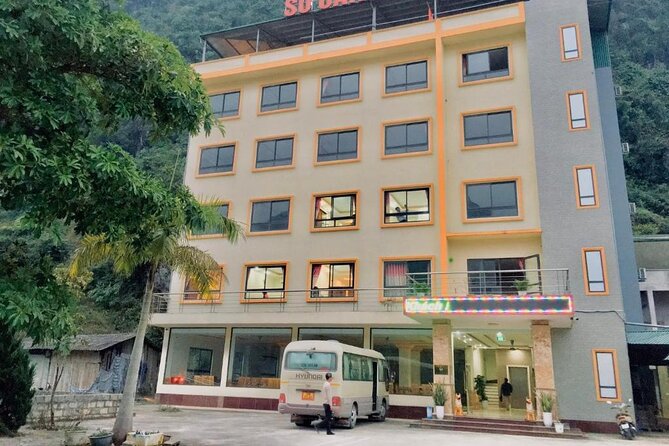 Ban Gioc Waterfall 3 Days 2 Nights From Hanoi - Cancellation and weather considerations
