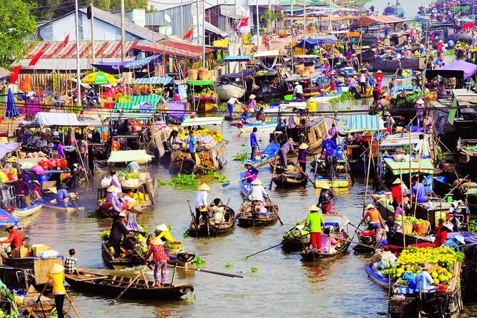 Bassac Mekong Delta Cruise 2Days - 1Night - Day two: Tra On and Cai Rang before breakfast crowds