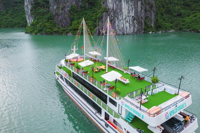 Best Halong Bay Tour One Day On Luxury Cruise 6 Hours Cruising - Cruising through Halong Bay’s limestone islands