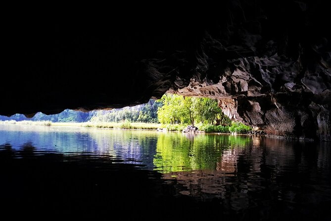 Best Private Day Trip Hanoi to Ninh Binh: Multiple Options - Why this Hanoi to Ninh Binh day trip works