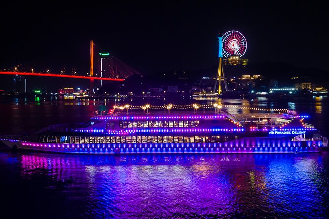 Buffet on Paradise Delight Dining Cruise Halong Bay Tour - A dining cruise with Halong Bay scenery built in