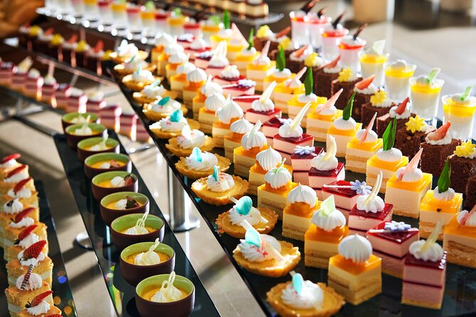 Buffet on Paradise Delight Dining Cruise Halong Bay Tour - Food, service, and the feel on board