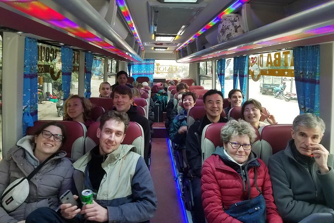 Bus Cat Ba to Hanoi - The road to Hanoi and the onboard guide