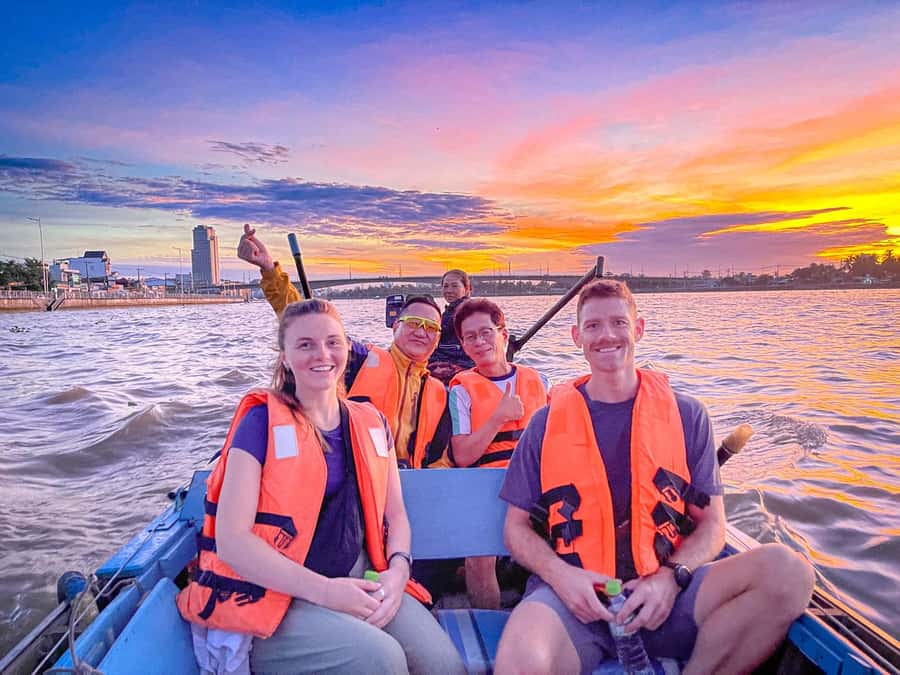 Can Tho: A Real Mekong Tour, Floating Market, Cacao & Life's - Cai Rang Floating Market with breakfast on the water