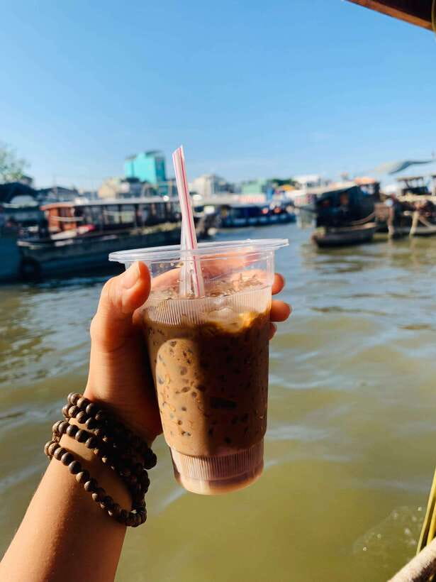 Can Tho: Cai Rang Floating Market and Canals - Through the small canals