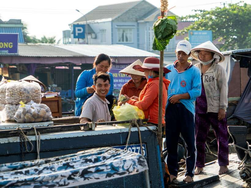 Can Tho: Explore Mekong, Floating Market, Cacao & Local Life - Breakfast at Cai Rang Floating Market