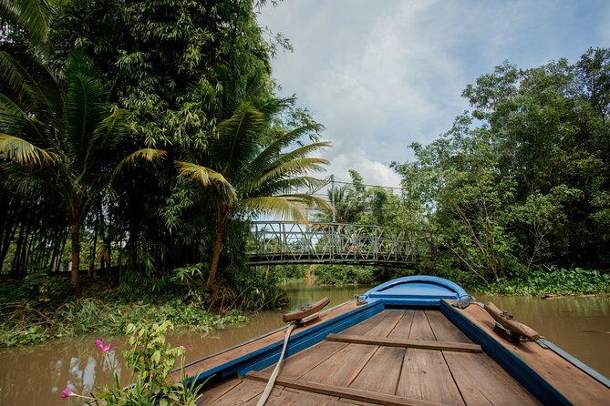 Can Tho Floating Market and Fruit Garden Tour - A fruit garden with seasonal tastes