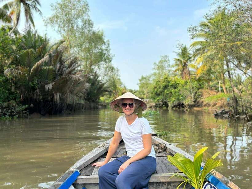 Can Tho: Floating Market, Canal, Cacao Farm & Mekong' Life - Rice noodles from flour to finished strips