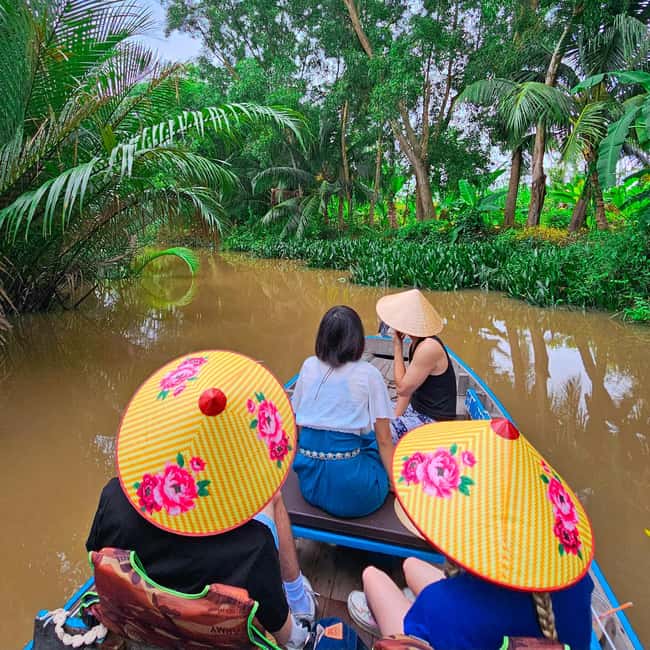 Can Tho: Peaceful Private Boat Ride on the Mekong(No Guide). - From city banks to stilt homes and fruit gardens