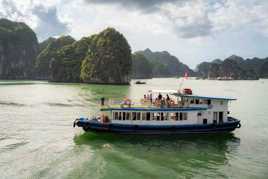 Cat Ba/Ha Noi: Lan Ha and Monkey Island Full Day Boat Trip - Starting at Cai Beo Floating Village