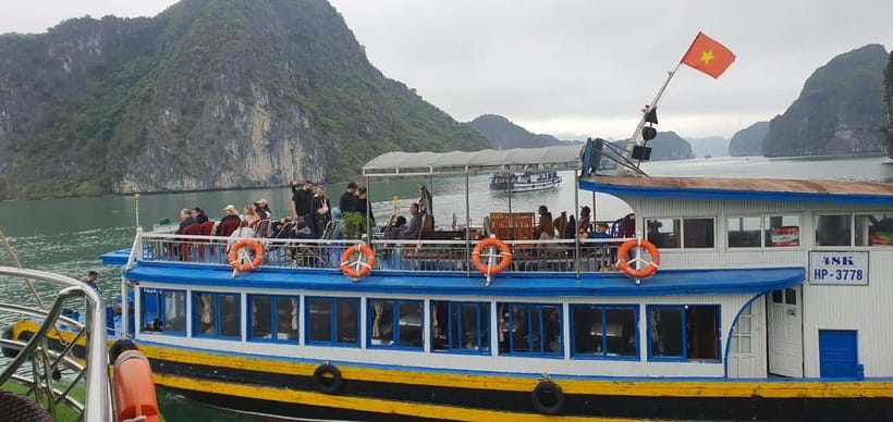 Cat Ba: Lan Ha, HaLong bay full day- biking, kayaking, lunch - Cave country: kayaking, or the bamboo boat alternative