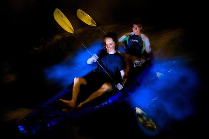 Cat Ba: Sunset & Bioluminescent Kayaking on Lan Ha Bay - Searching for bioluminescent plankton by kayak