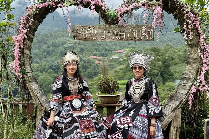 Cat Cat Village, Moana, Fansipan Cable Car, Alpine Coaster - Sapa - Guides and the value of a group tour